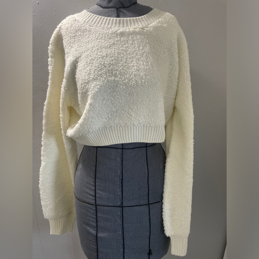HERA Collection White Sweatshirt